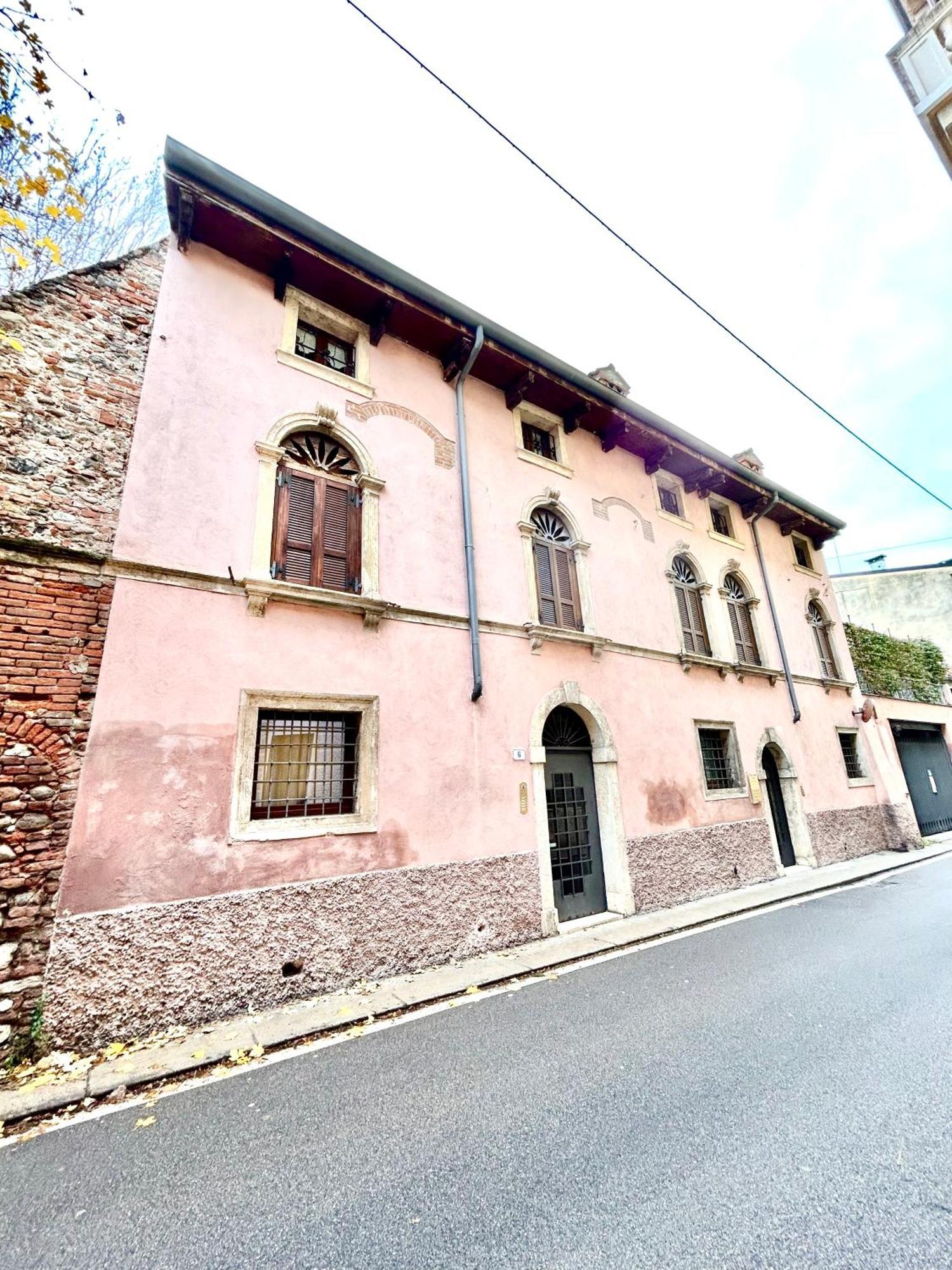Rosso Verona Suite-Free Parking Exteriér fotografie